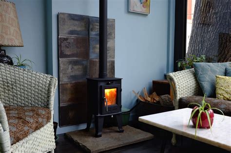 wall heat shield for gas stove